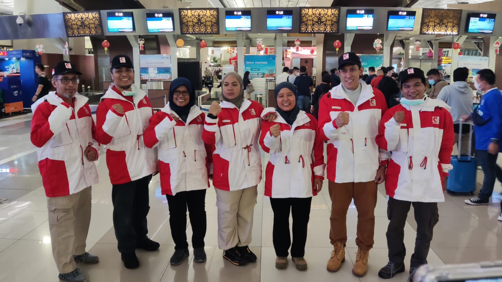 Malam ini, MER-C Berangkatkan Tim Bedah ke Turkiye