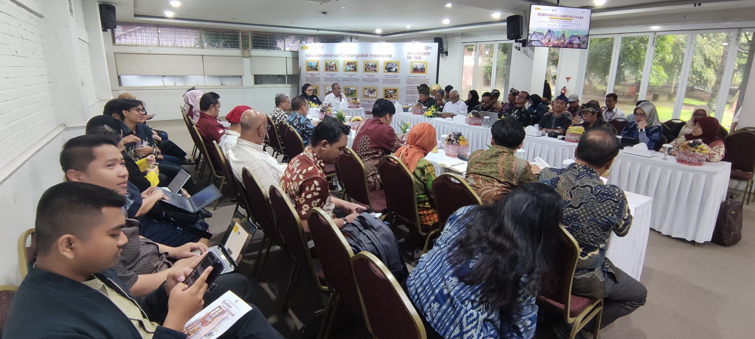 Robohnya Lumbung Kami : FOI Ingatkan Bahaya Hilangnya Kemandirian Pangan Indonesia